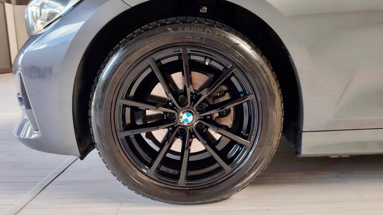 BMW 320D 2.0 TOURING X-DRIVE ADVANTAGE 190CV - FULL LED, CAR PLAY