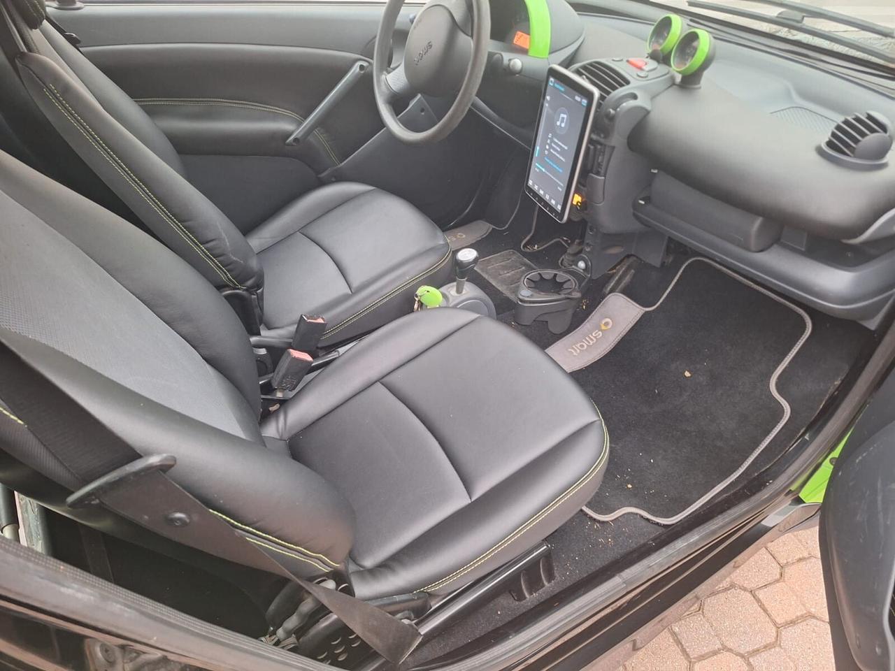 Smart ForTwo 799 Autocarro N1