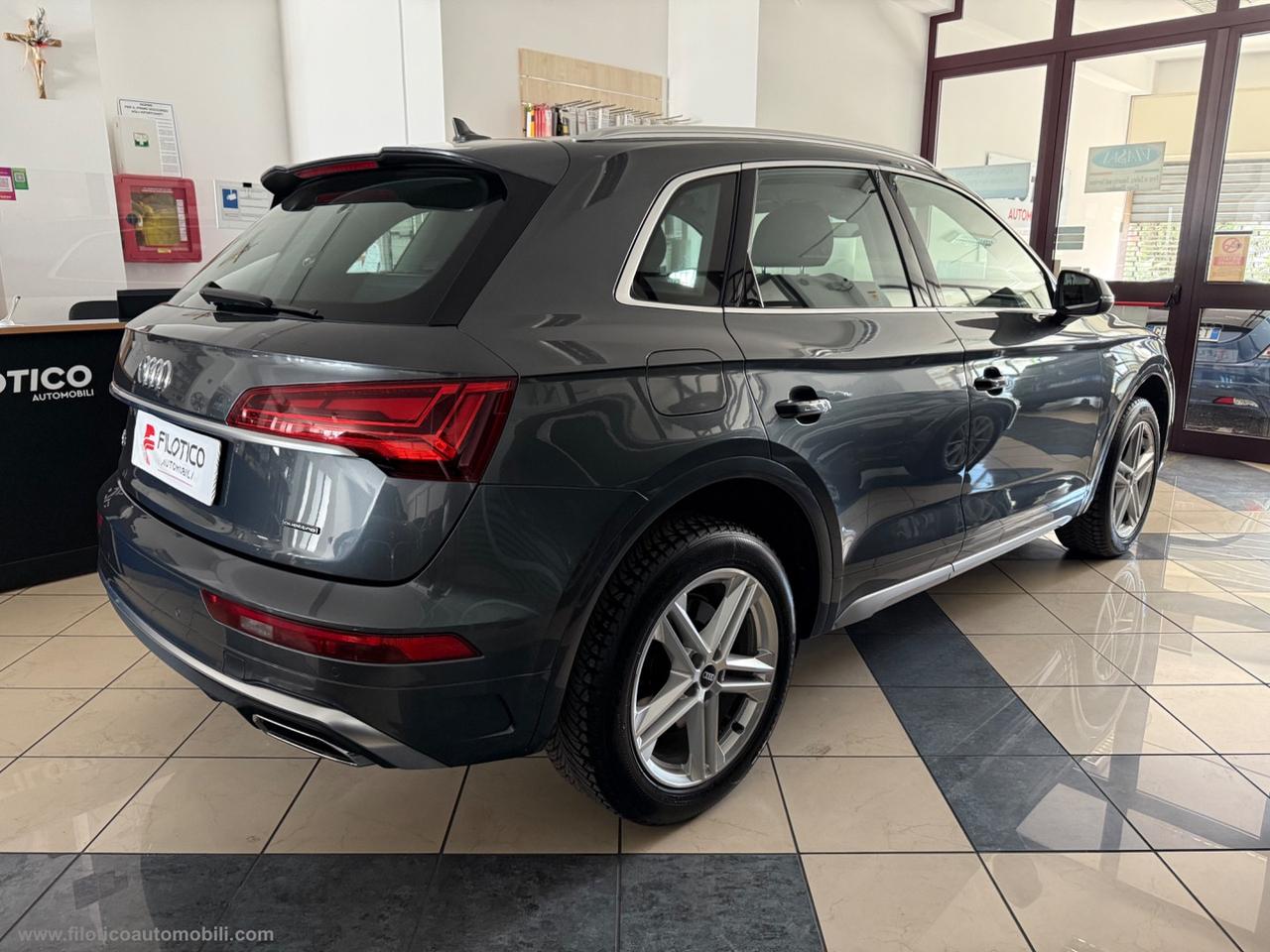 AUDI Q5 40 TDI 204CV qu. S tr. S line MATRIX - LUCI AMBIENTE FULL