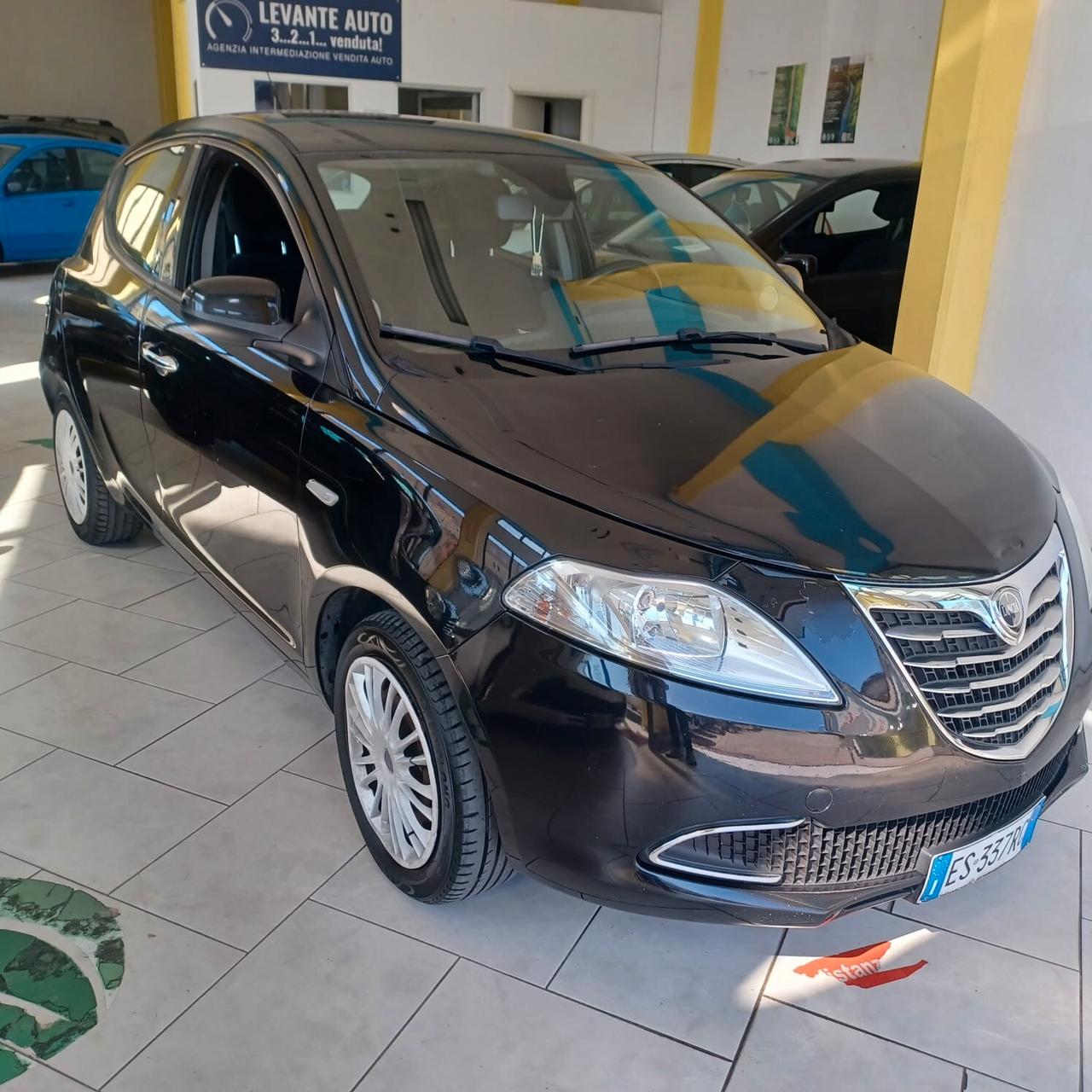 OTTIMA YPSILON 1.2 PER NEOPATENTATI