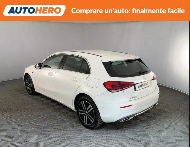MERCEDES-BENZ A 250 e Automatic EQ-Power Sport