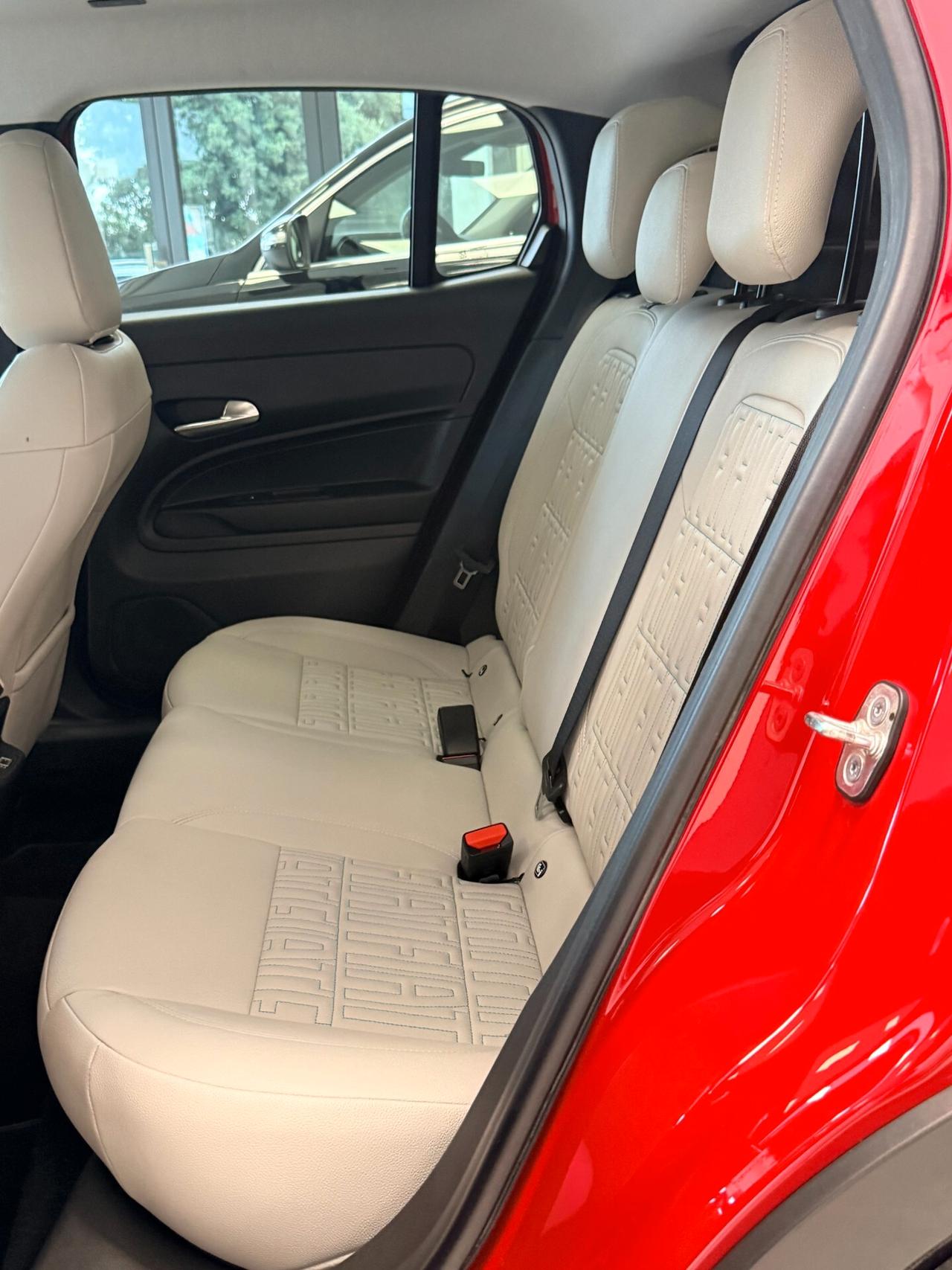 Fiat 600 1.2 hybrid La Prima auto NAVI,TELECAMERA 360,PELLE CHIAR,APPLE CARPLAY,VIRTUAL COCKPIT,ANDROID AUTO,