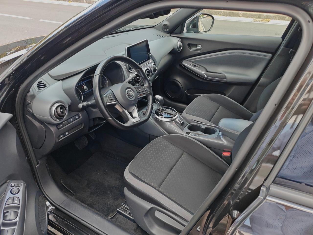 Nissan Juke 1.0 DIG-T 114 CV DCT N-Connecta Cross