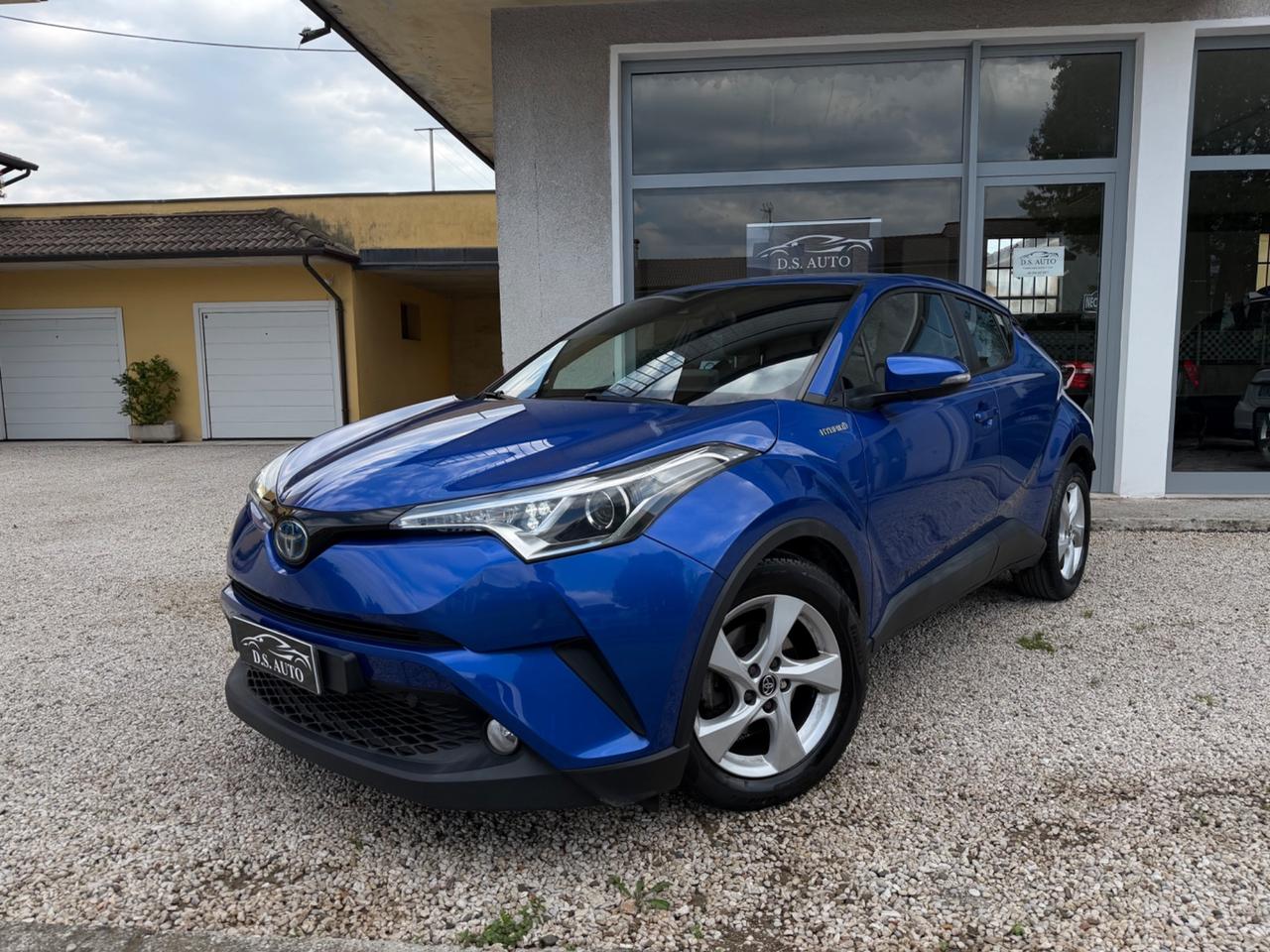 Toyota C-HR 1.8 Hybrid E-CVT Business OK Neopatentati