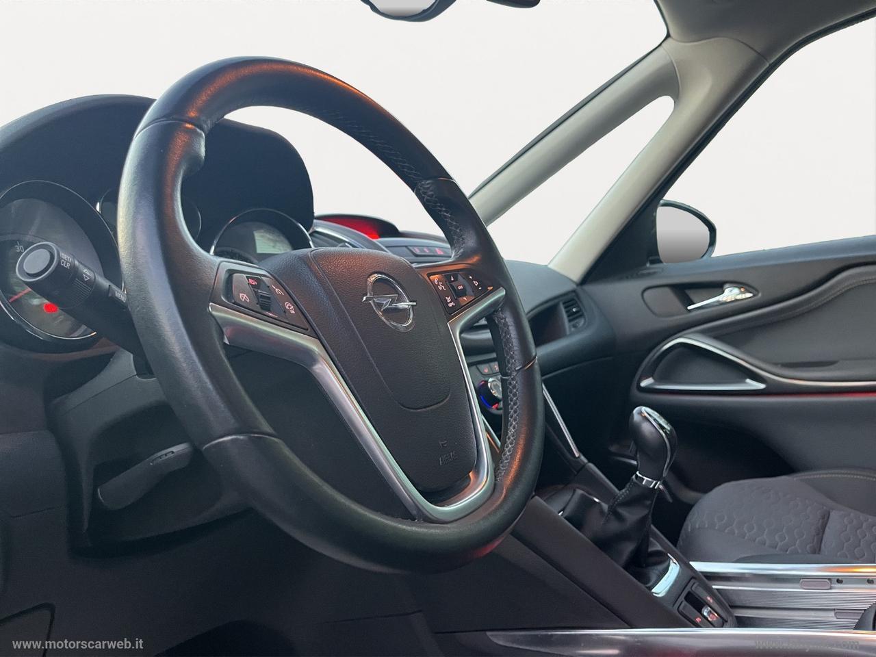 OPEL Zafira Tourer 2.0 CDTi 130 CV Cosmo 7 POSTI