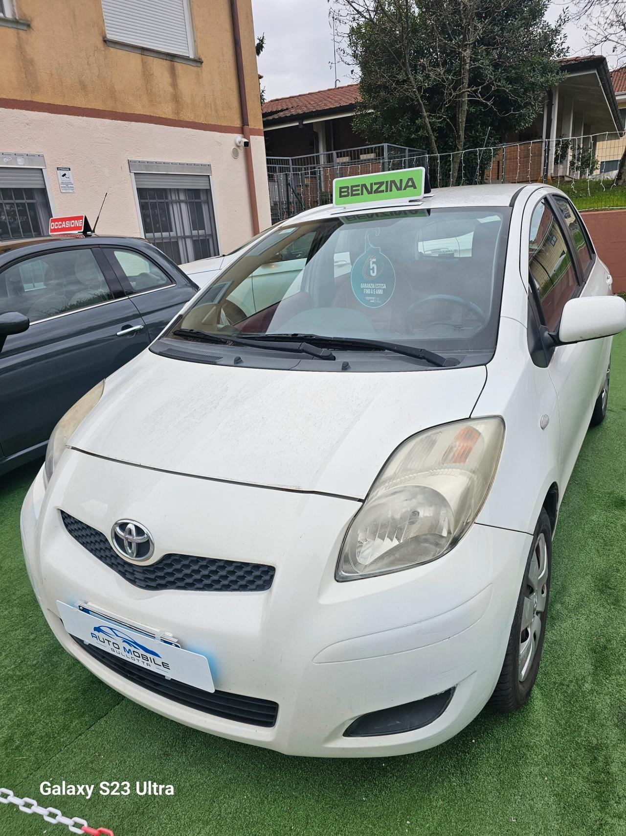 Toyota Yaris 1.0 5 porte