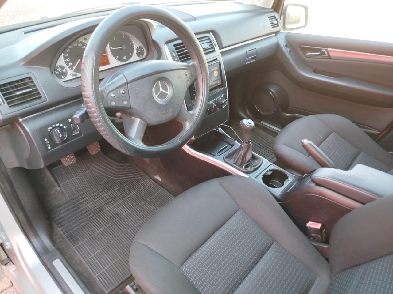 Mercedes-benz B 180 CDI Executive