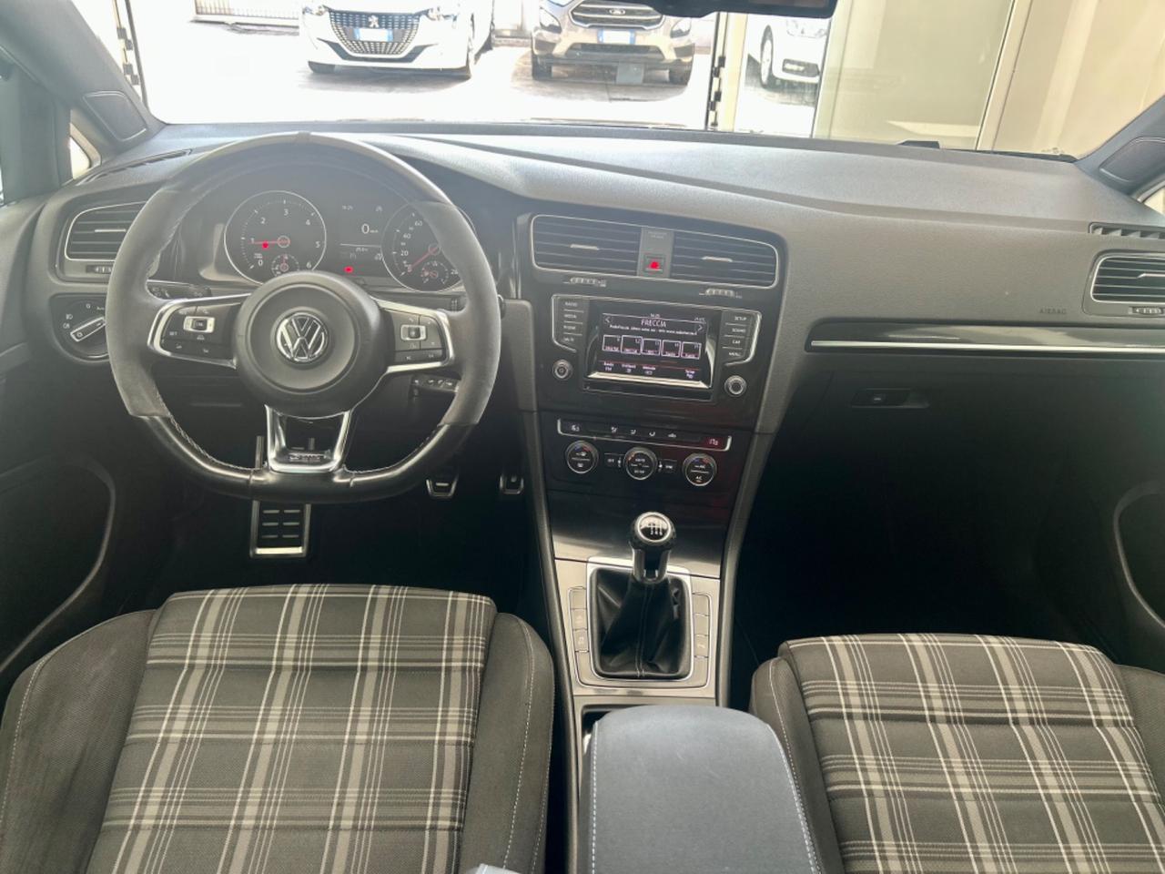 VW GOLF 7 GTD 2.0 TDI 184cv FINANZIABILE