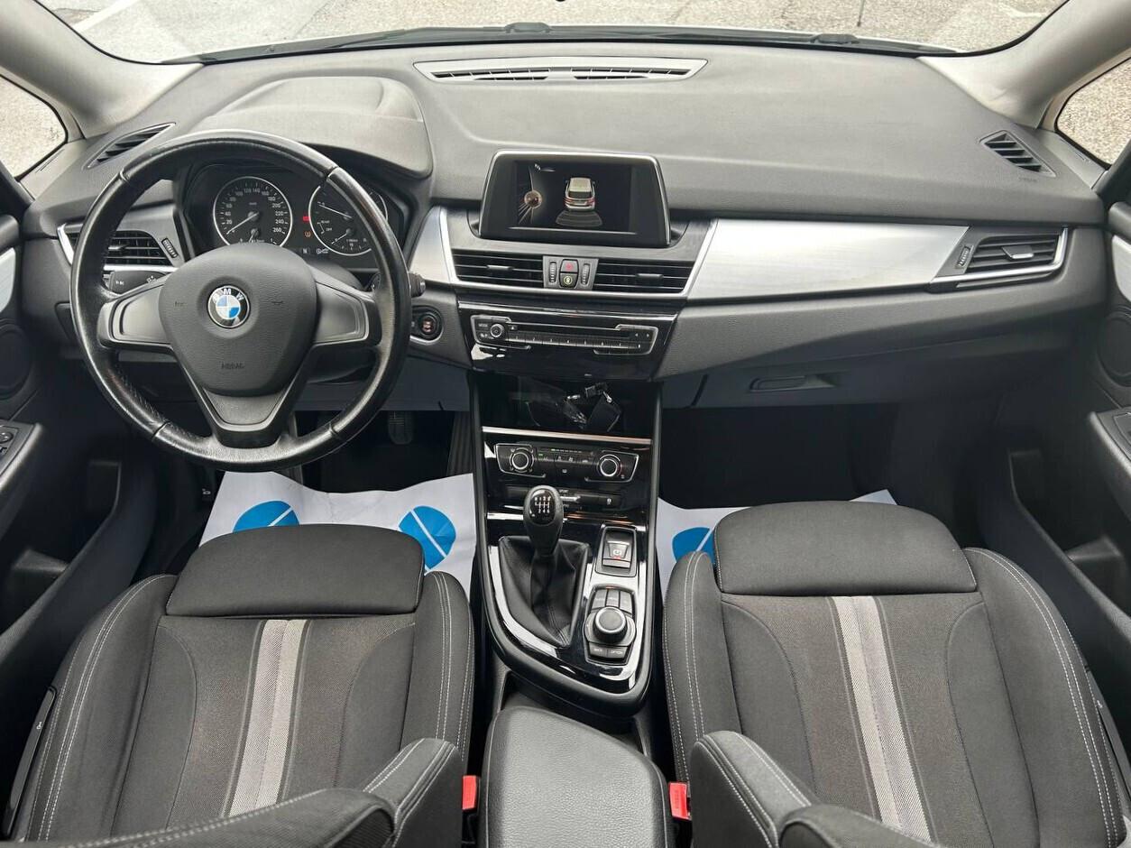 Bmw 216 218d Active Tourer Advantage