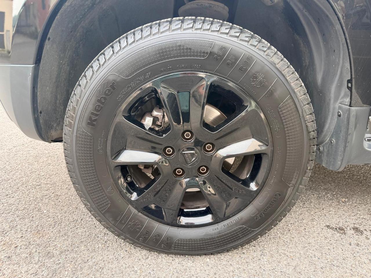 Dacia Duster 1.5 dCi 110 CV S&S 4x2 "Black Shadow" ***NAVIGATORE***