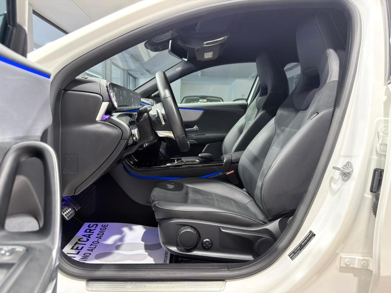 MERCEDES A200 D AUTO PREMIUM AMG LINE 2.0 150CV