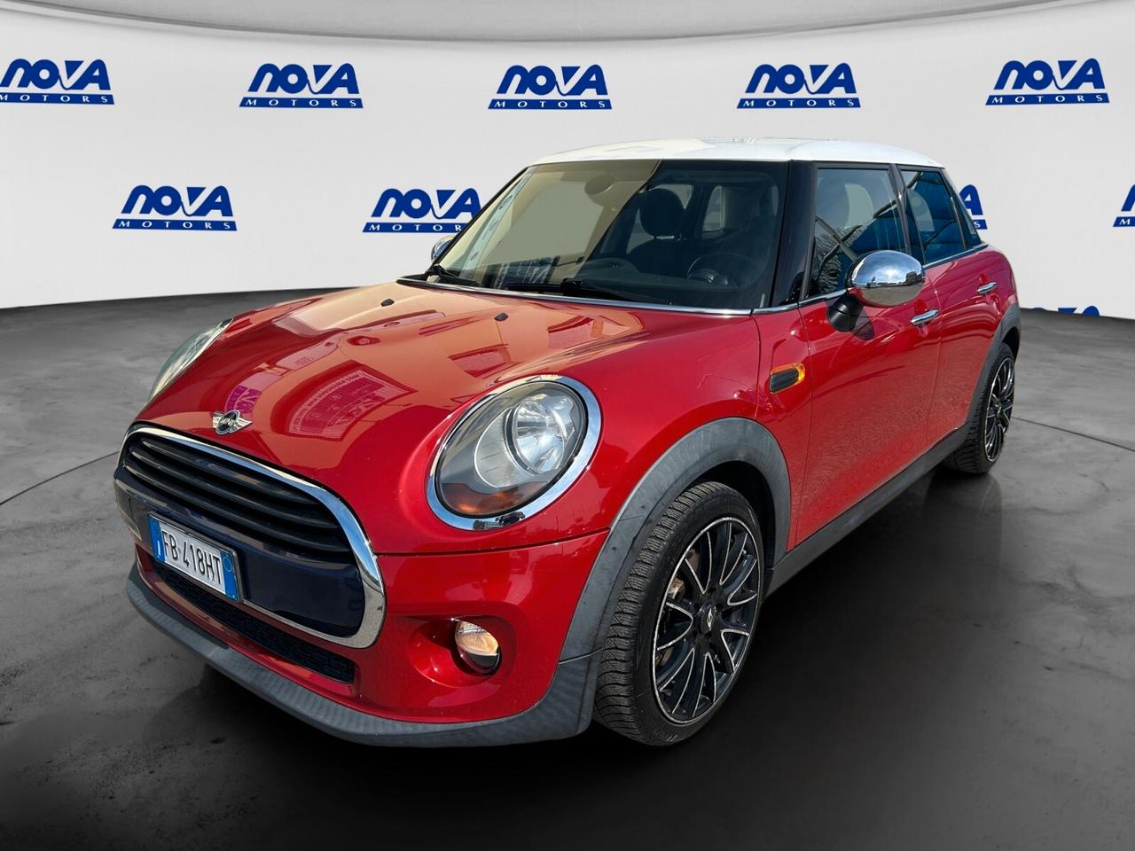 Mini 1.5 Cooper D Business 5 porte OK NEOPATENTATI NAVY