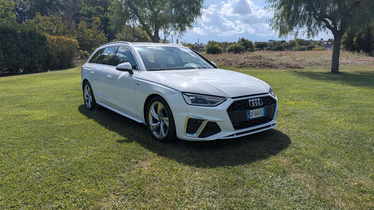 Audi A4 Avant 35 TDI S tronic S-line edition
