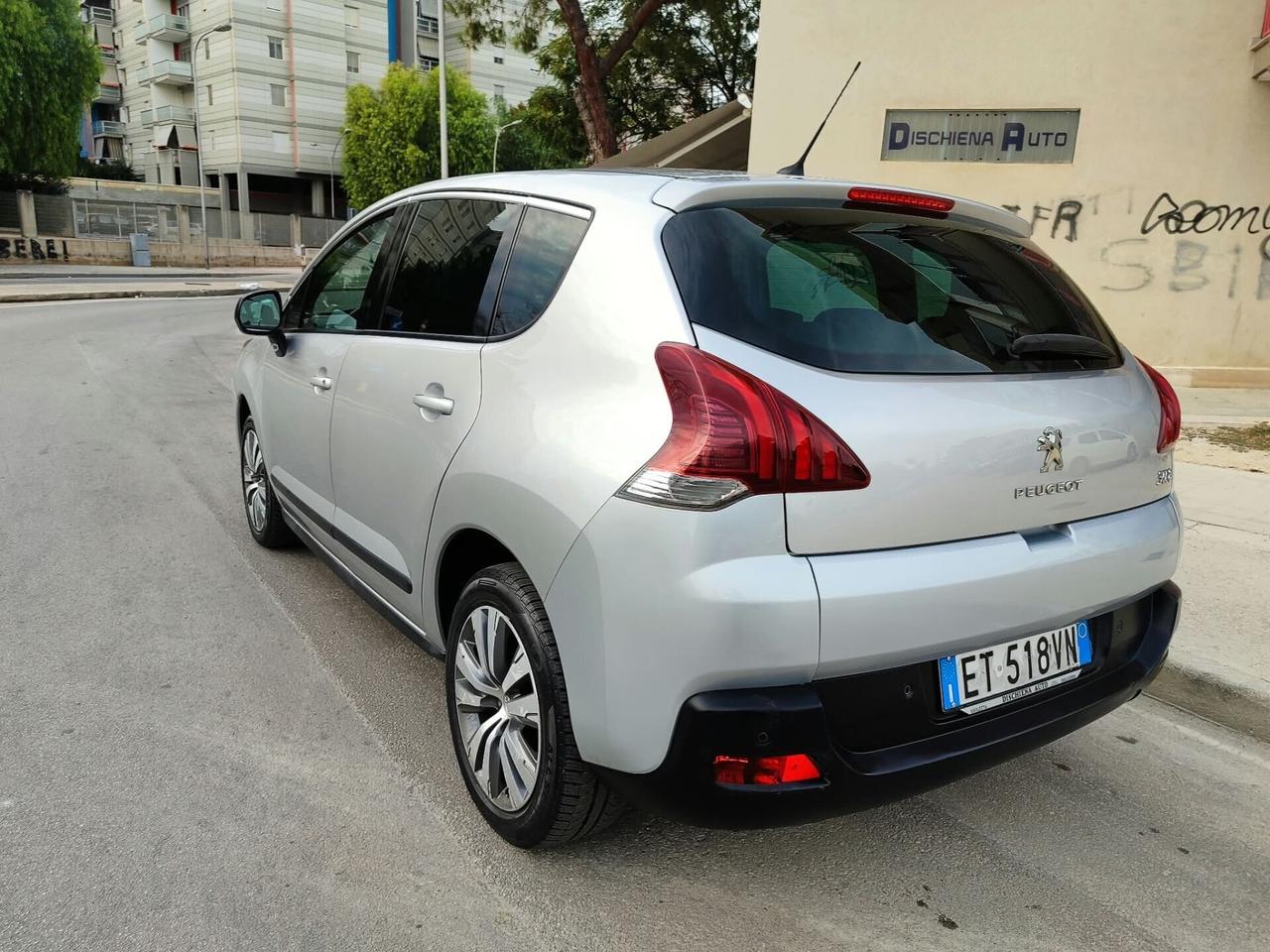 Peugeot 3008 1.6 HDi 115CV PRONTA CONSEGNA