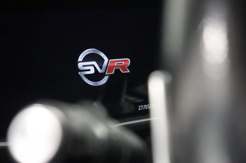 Land Rover RR Sport 5.0 V8 Supercharged 575 CV SVR