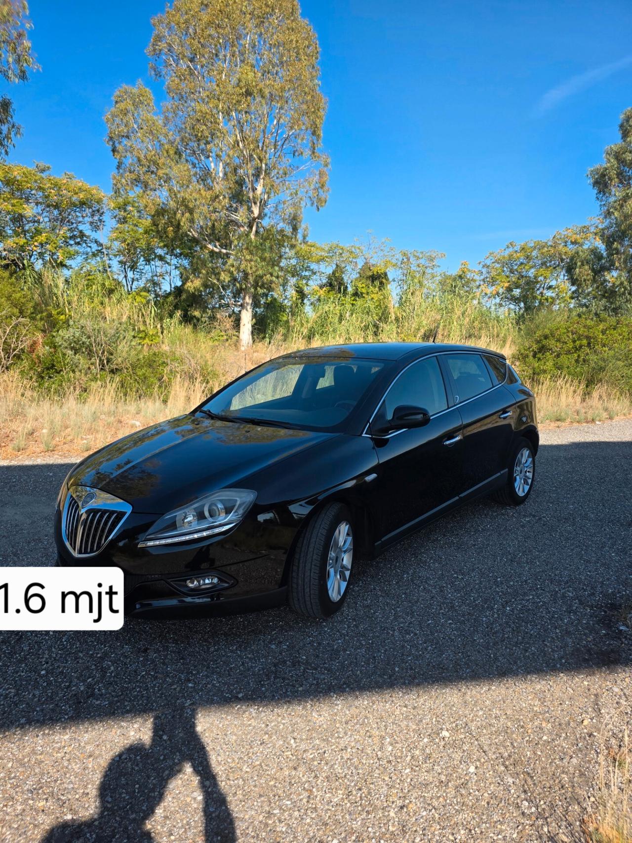 Lancia Delta 1.6 MJT DPF Platino