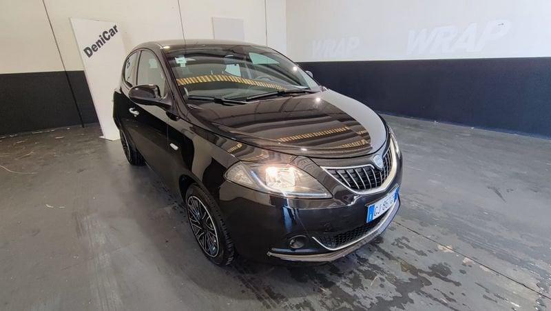 Lancia Ypsilon 1.0 FireFly 5 porte S&S Hybrid Gold