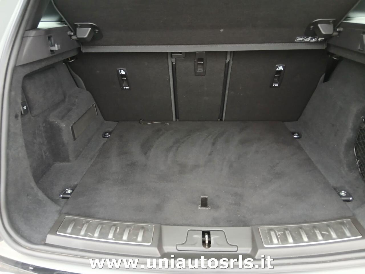 Land Rover Range Evoque 2.0D I4 180 CV AWD Auto R-Dynamic SE