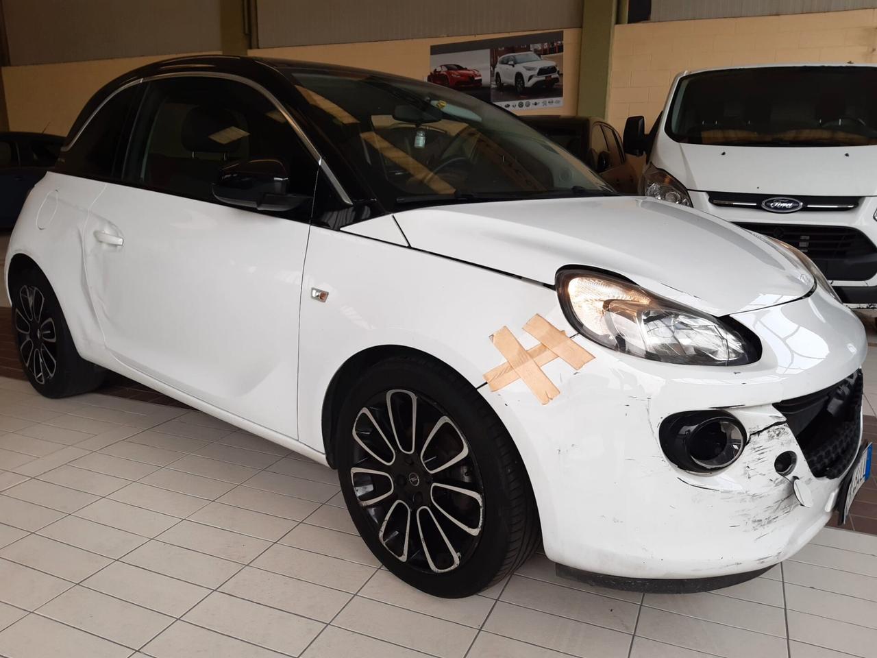 Opel Adam 1.4 87 CV GPL NEOPATENTATI