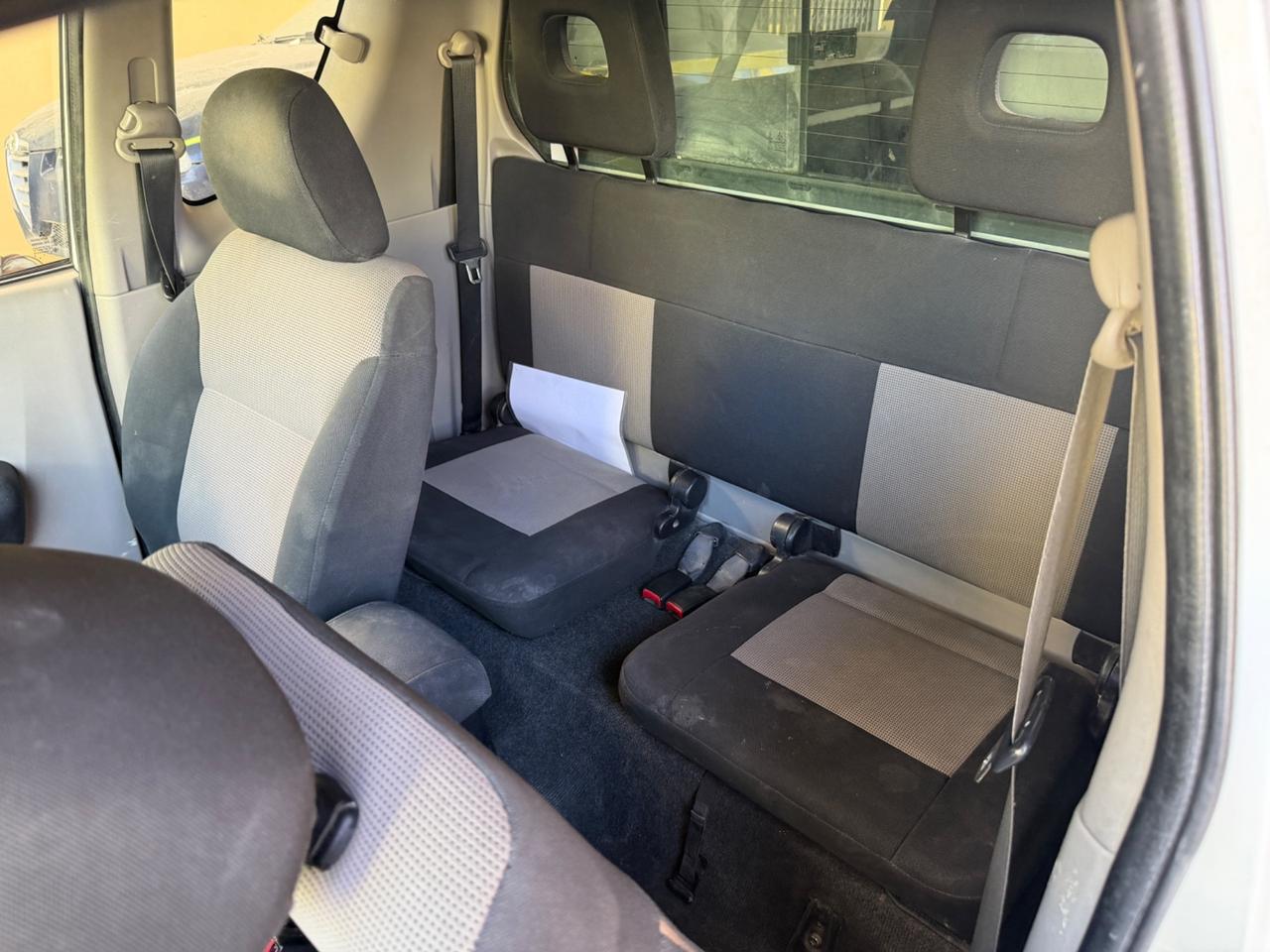 Mitsubishi L200 2.5 D Club Cab Invite Hard Top