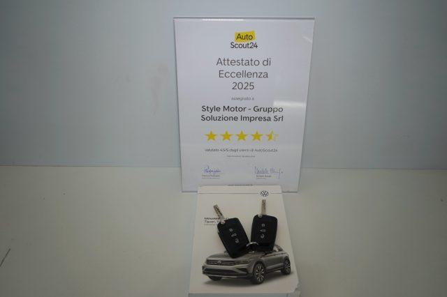 VOLKSWAGEN Tiguan 2.0 TDI 150 CV SCR DSG Life Pari al Nuovo