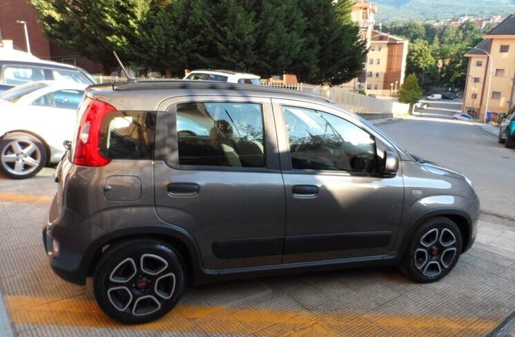 Fiat Panda 1.0 FireFly 70CV Hybrid City Life