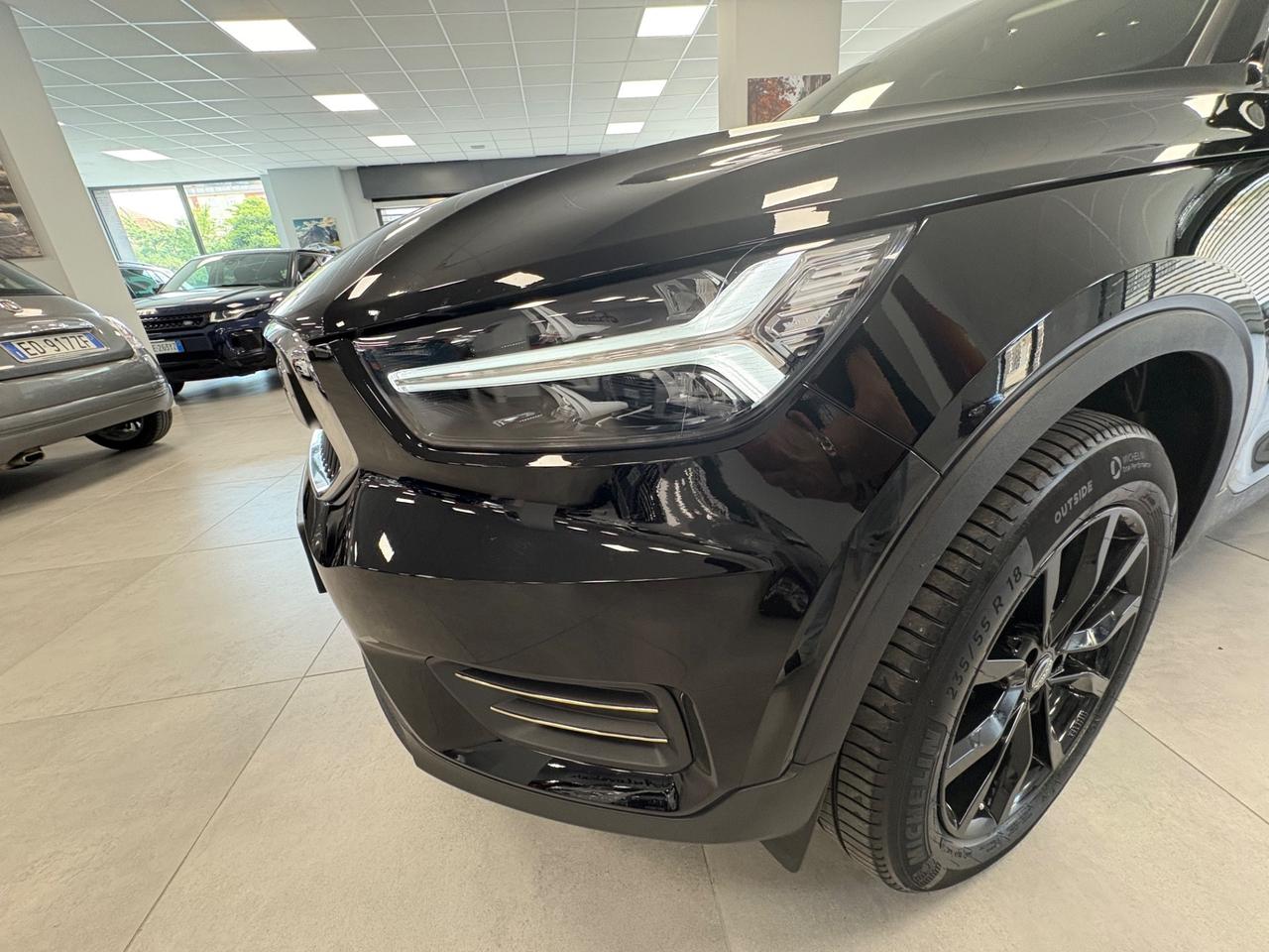 Volvo XC40 T2 1.5 benzina 130cv 2021 km 34000