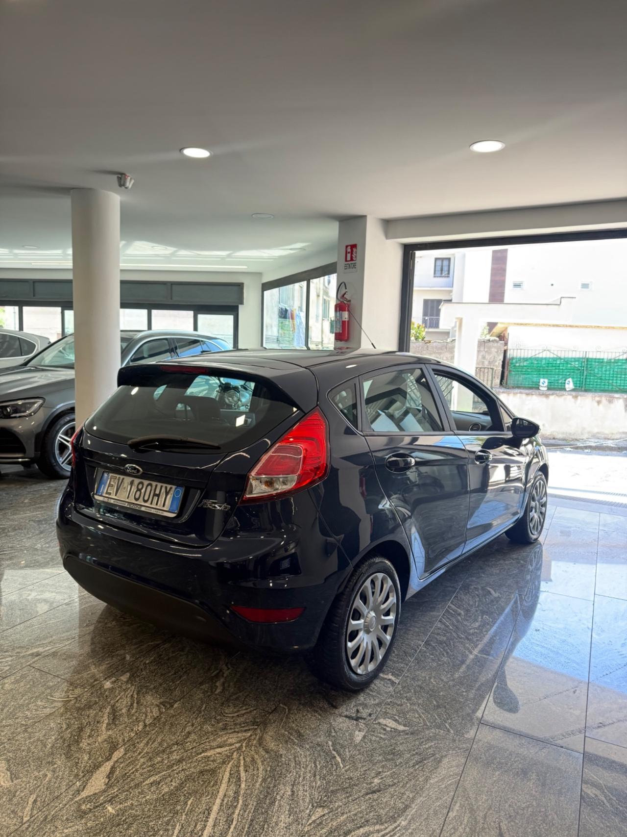 Ford Fiesta 1.5 TDCi 75CV 5 porte Titanium