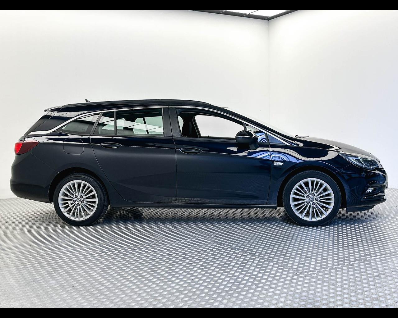 OPEL Astra 5ª serie - Astra 1.6 CDTi 110CV Start&Stop Sports Tour