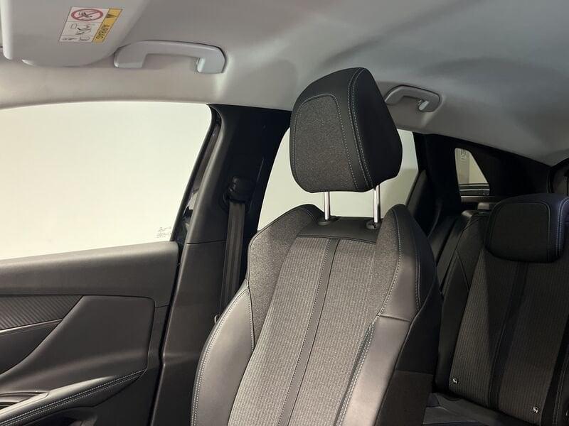 Peugeot 3008 1.5 BLUEHDI ALLURE