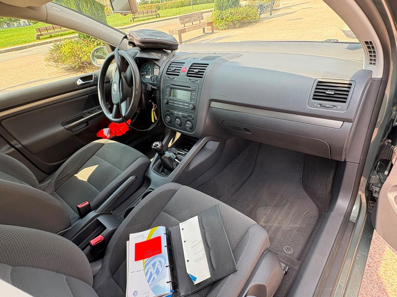 Volkswagen Golf 1.6 16V FSI