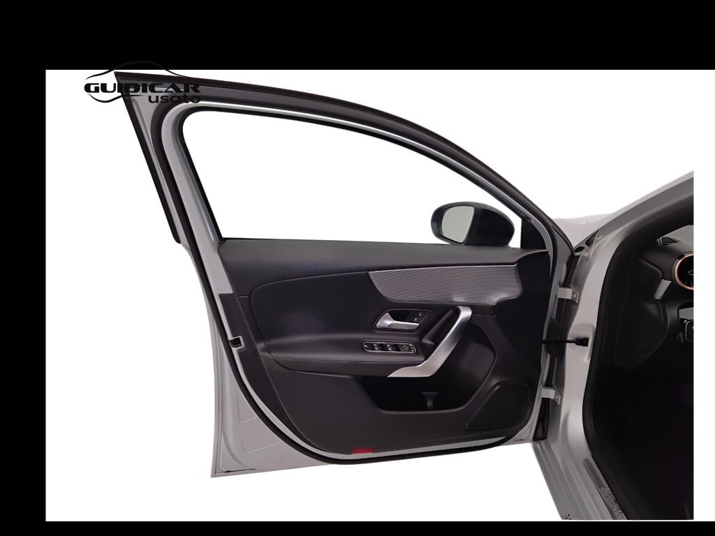 Mercedes-Benz Classe A - W177 2018 - A 180 d Business auto