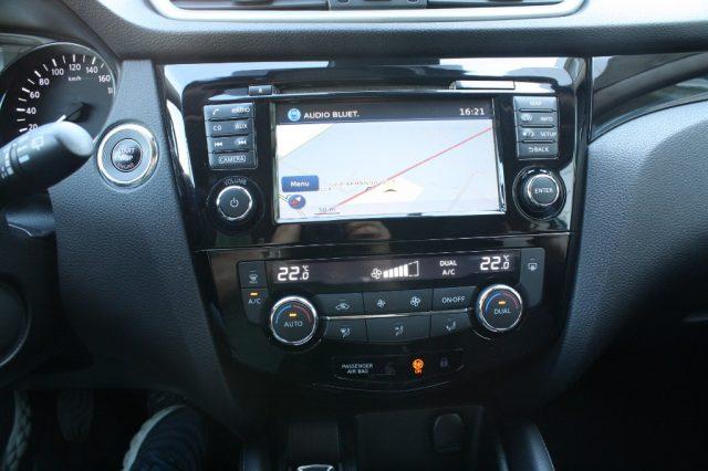 NISSAN Qashqai 1.2 DIG-T Tekna