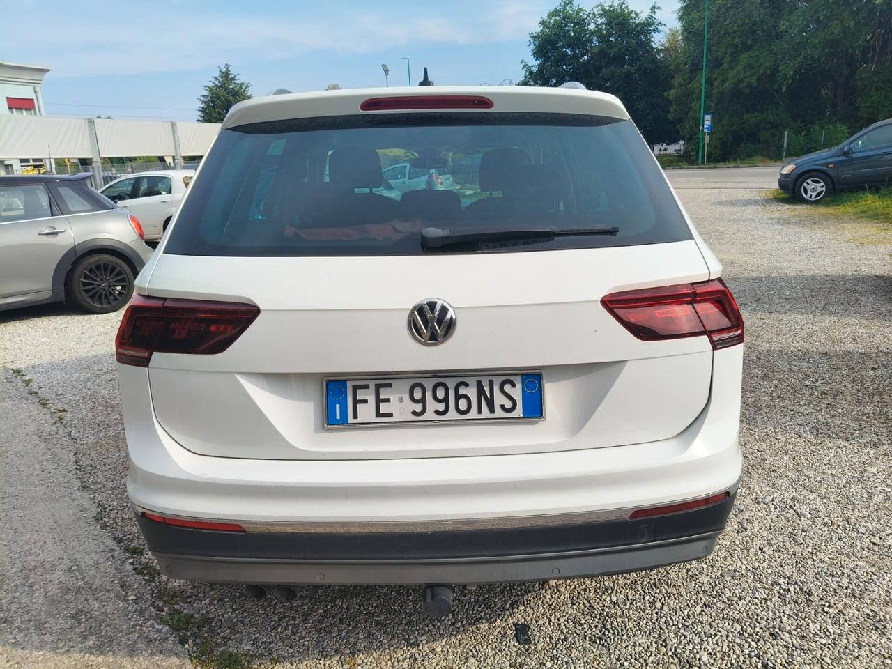 Volkswagen Tiguan 2.0 TDI SCR DSG 4MOTION Business BMT