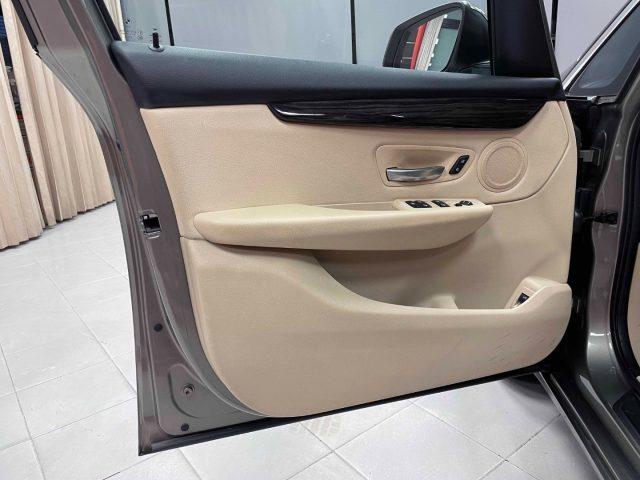 BMW 218 D ACTIVE TOURER LUXURY AUTO