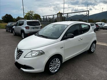 Lancia Ypsilon 1.2 69 CV 5 porte S&S Gold
