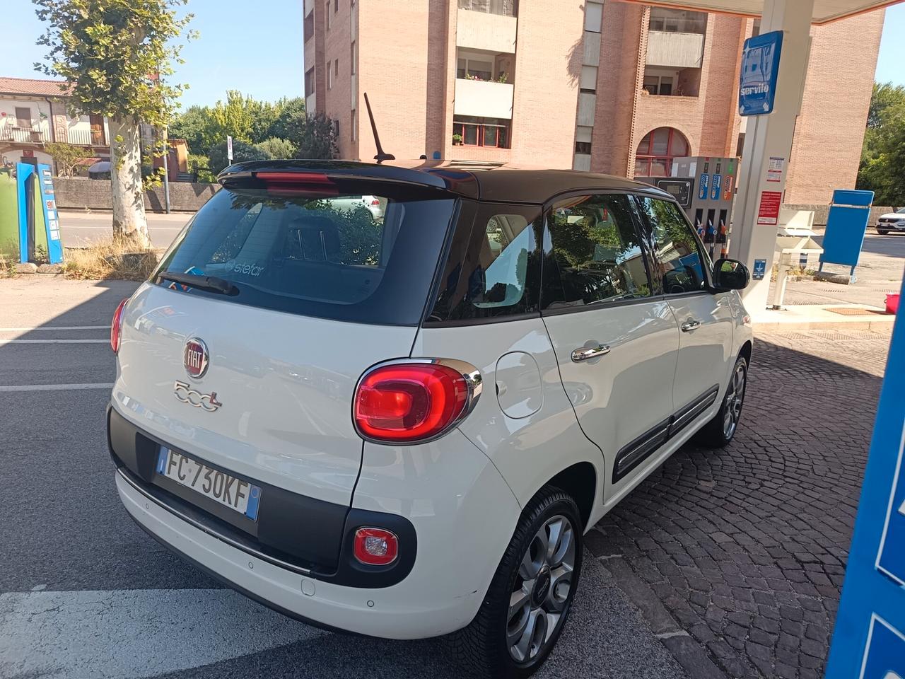 Fiat 500L 0.9 TwinAir Turbo Natural Power Lounge