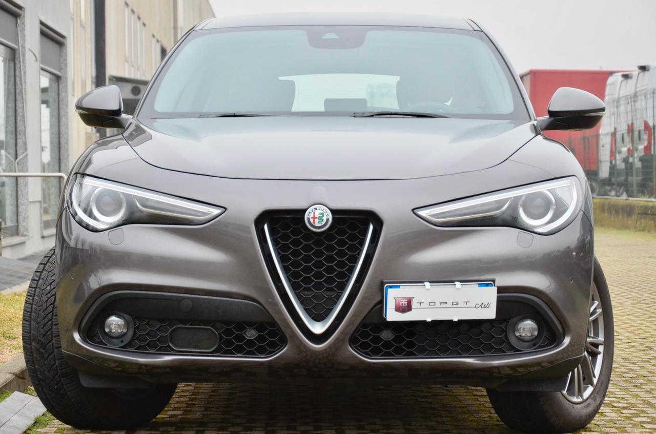 ALFA ROMEO STELVIO 2.2 t Q4 180cv AUTO, UFF ITALIANA, SERVICE CON FATTURE, 18", RETROCAMERA, PERMUTE