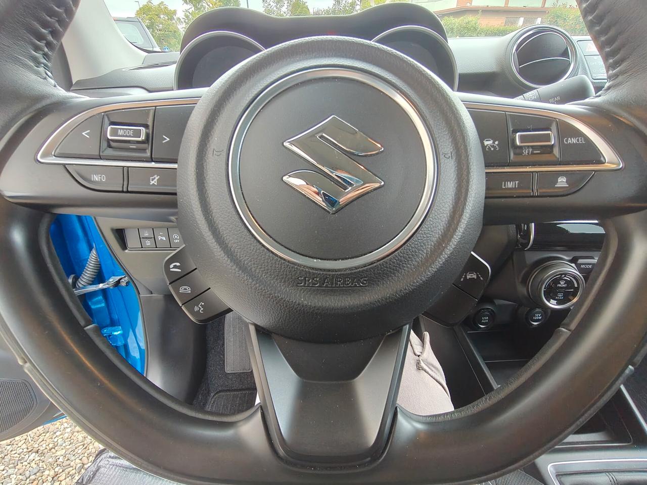 Suzuki Swift 1.2 Hybrid 4WD AllGrip Top