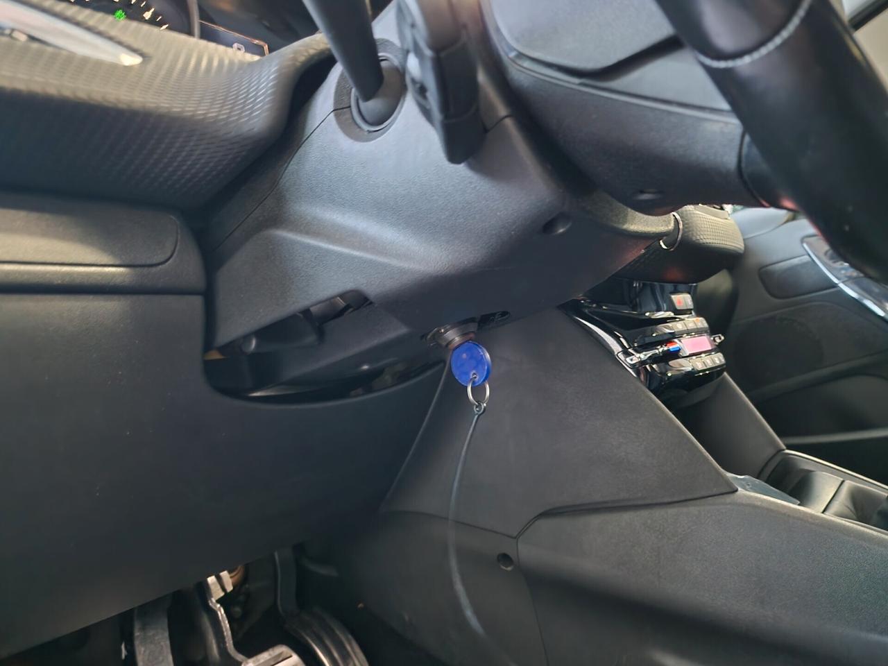 Peugeot 208 BlueHDi 75cv 5 porte Allure