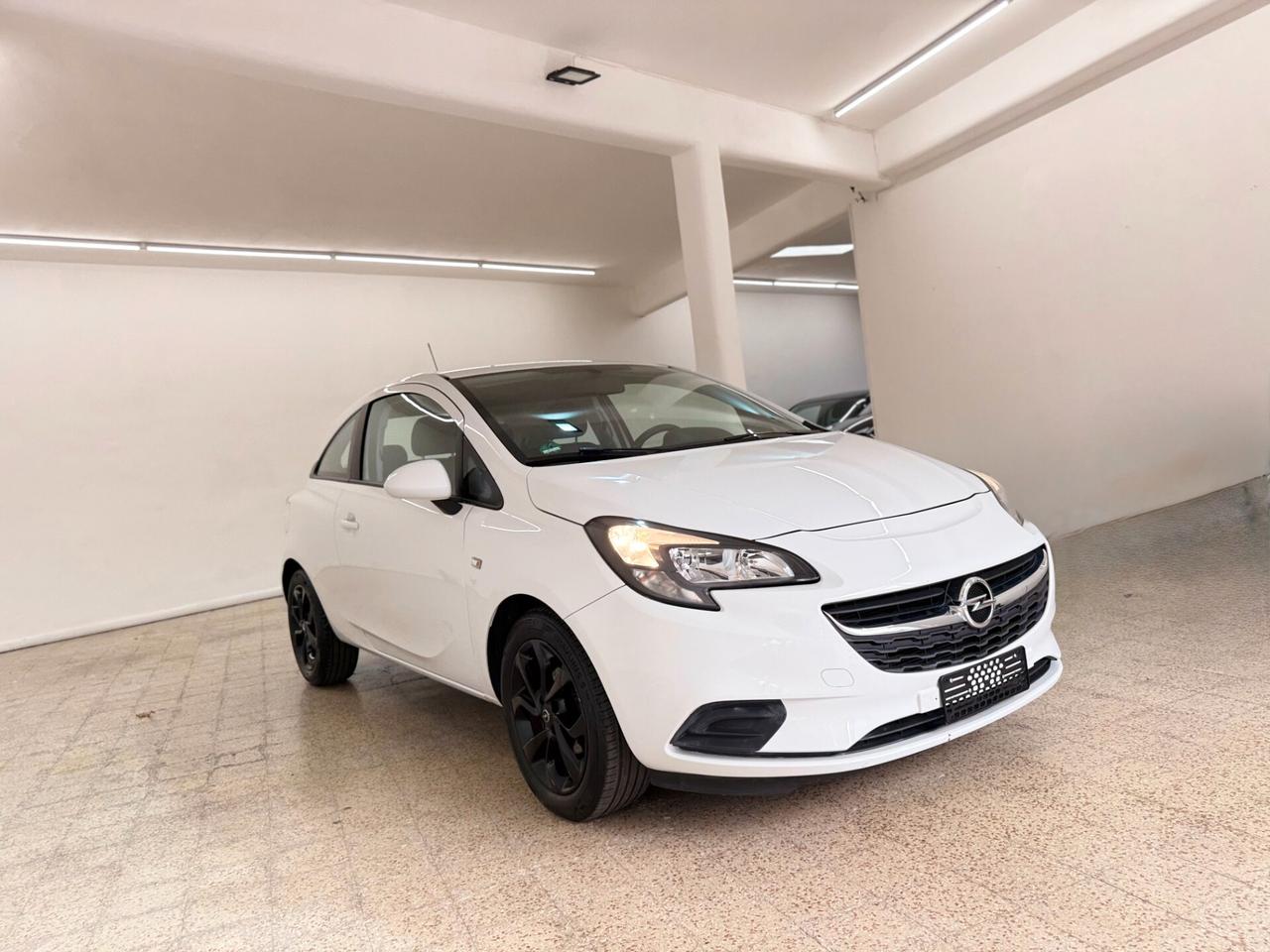 Opel Corsa 1.2 Edition Unipro Neopatentati