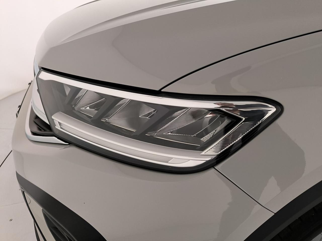 Volkswagen T-Roc 1.5 tsi r-line