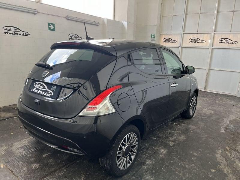 Lancia Ypsilon Ypsilon 1.0 FireFly 5 porte S&S Hybrid Gold TUA DA 149,00 EURO AL MESE