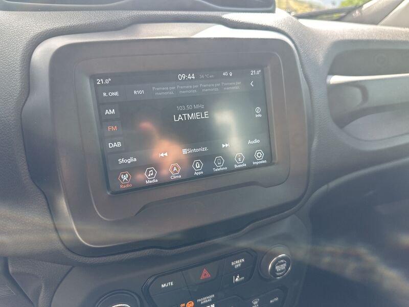 Jeep Renegade 2019 1.5 turbo t4 mhev Limited 2wd 130cv dct