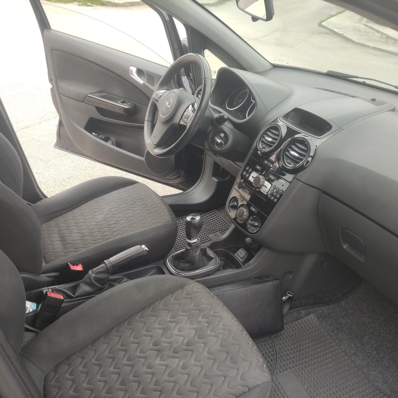 Opel Corsa 1.2 5 porte Ecotec