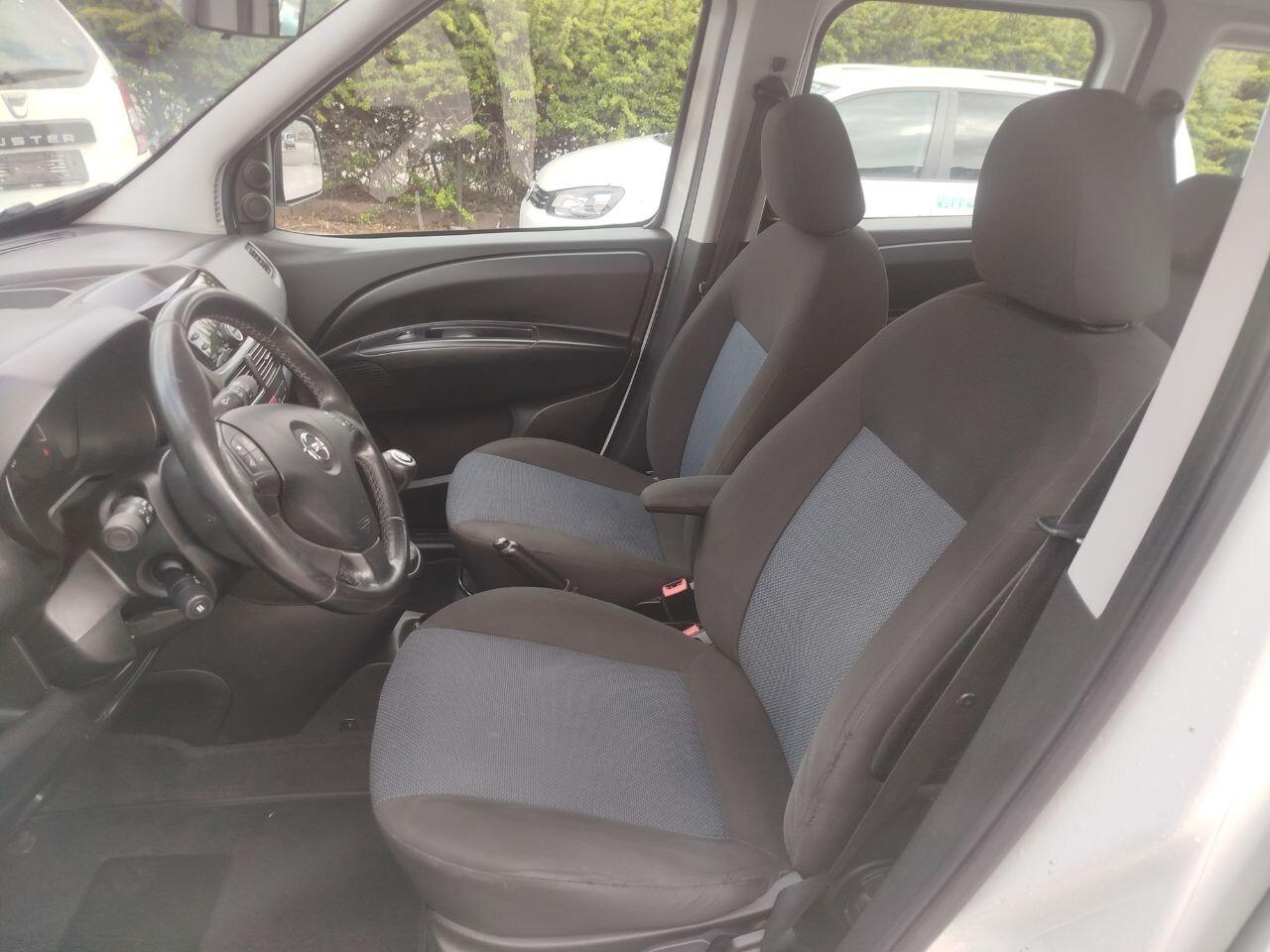 Opel Combo 1.4 Turbo EcoM 120CV PC-TN Cosmo