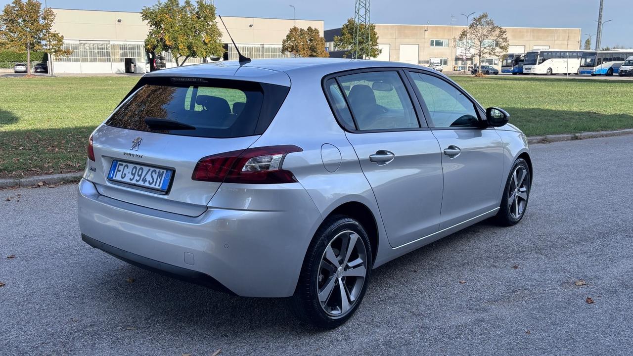 Peugeot 308 BlueHDi 150 S&S Business