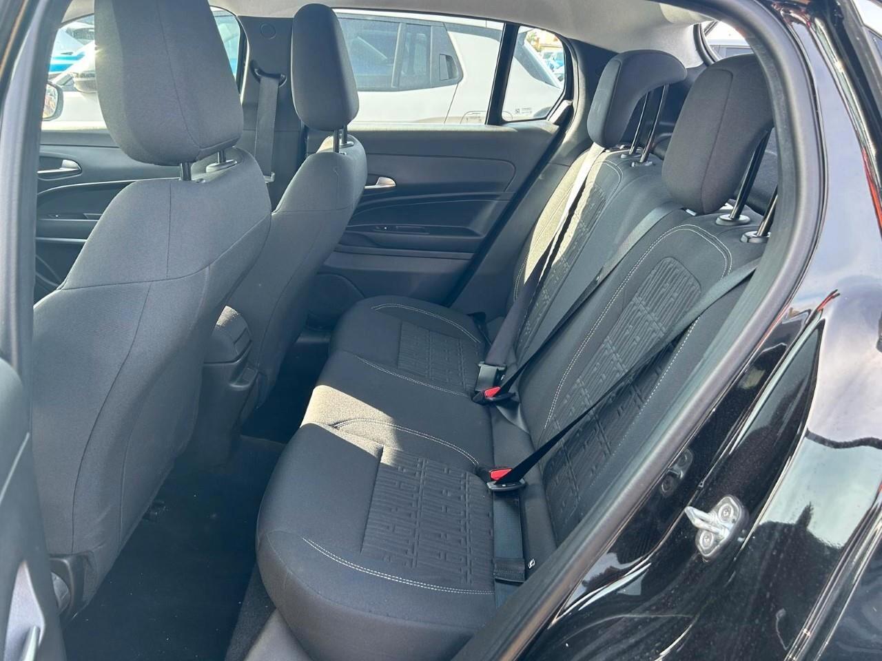 FIAT 600 1.2 HYBRID 145CV DCT MHEV POP ( FARI LED - COCKPIT - PELLE - NAVI - MIRROR - PDC - TELECAMERA POST. - CERCHI 18 )