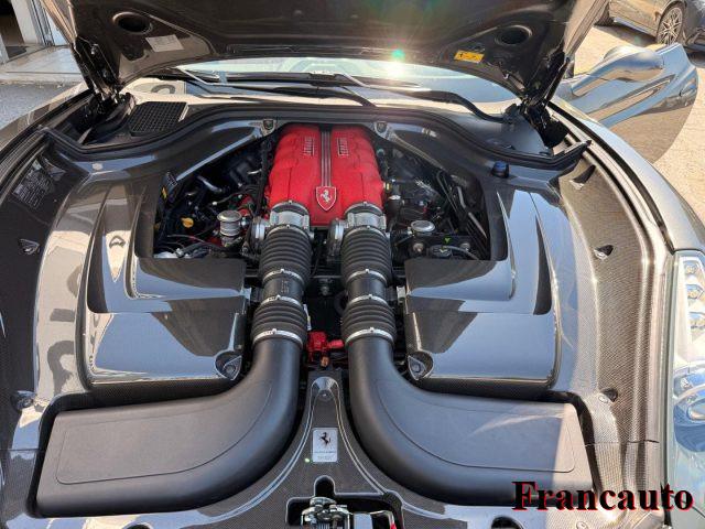 FERRARI California DCT