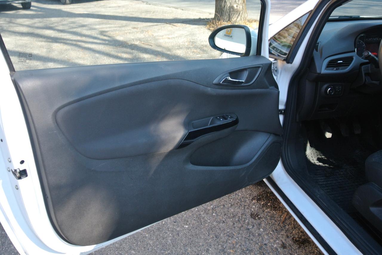 Opel Corsa 1.4 90CV GPL Tech Coupé n-Joy